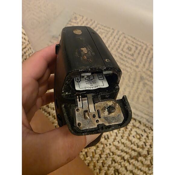 Nikon One Touch 100 35 mm Point & Shoot Film Camera Vintage Tested - Picture 16 of 16